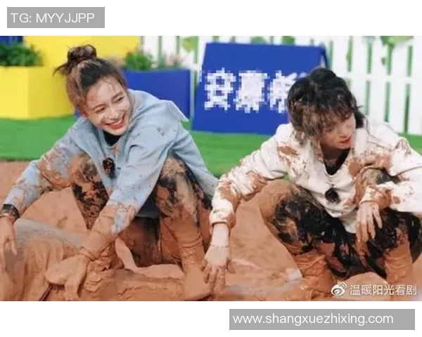 足球明星加盟跑男团队展现全新魅力与挑战引发观众热议